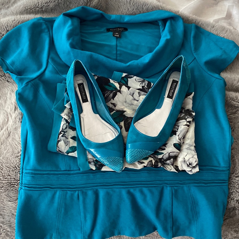 White House Black Market teal set
